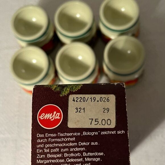 6 Vintage 1970’s Emsa West Germany Plastic Egg Cups W Box Set EUC Peach Pattern. - Picture 4 of 12